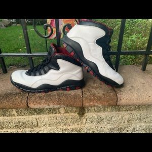 Jordan retro 10 “Chicago bulls” sz 10